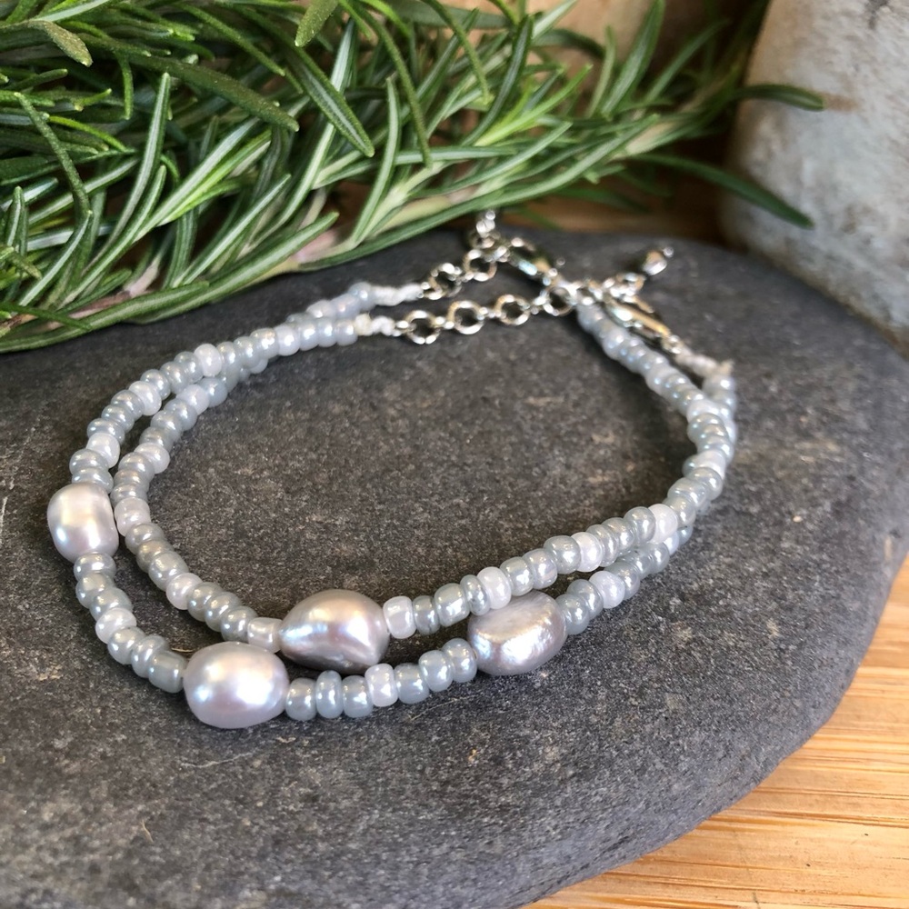 Dainty gray and silver glass Pearl beaded bracelet set of 2